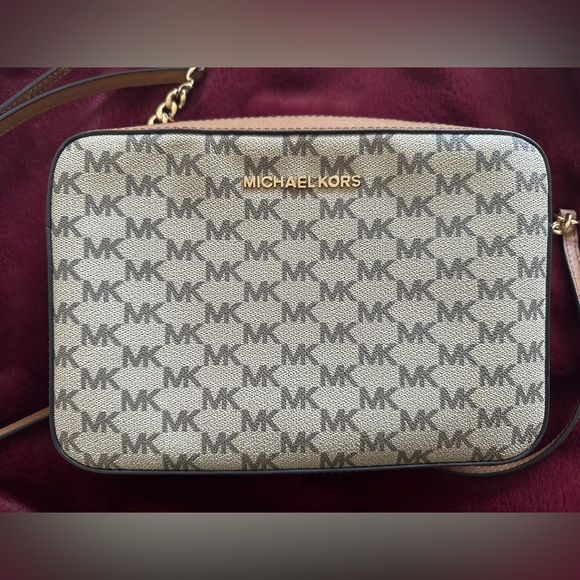 Michael Kors logo crossbody - Picture 1 of 2